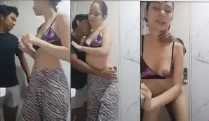 Bokep Barat Terbaru Lagi Dikamar Mandi Tiba-tiba Sepupu Masuk